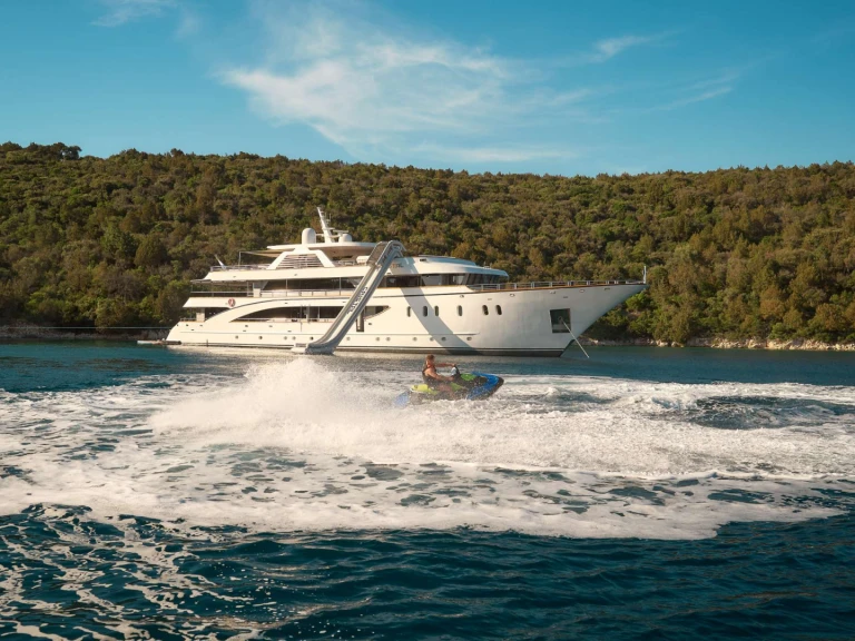 Alquiler Split - Custom Cristal en SamBoat