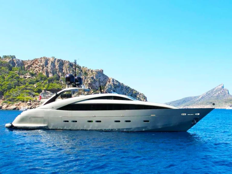 Yate de lujo para alquilar Baleares al mejor precio