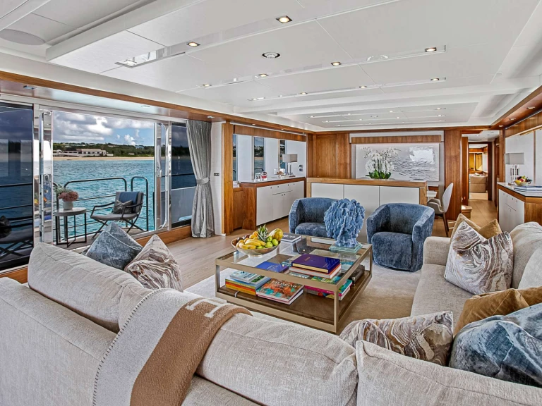 Yate de lujo para alquilar Cannes al mejor precio