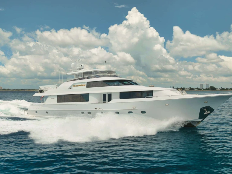 Alquiler de barcos Fort Lauderdale barato de SLEEPOVER