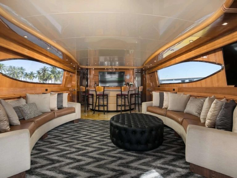 Alquiler de embarcaciones Custom 103' Custom Build enMiami en Samboat
