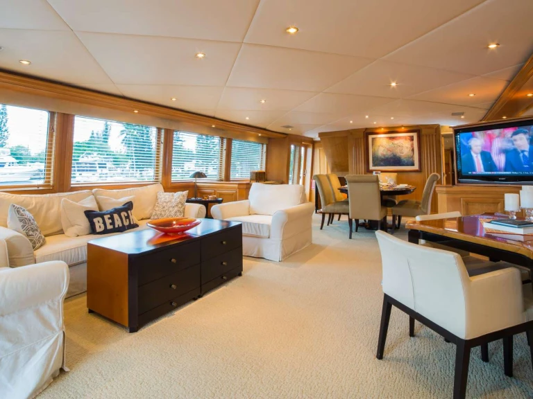 Yate de lujo para alquilar East Hampton al mejor precio