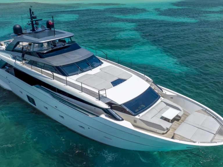 Yate de lujo para alquilar Miami al mejor precio