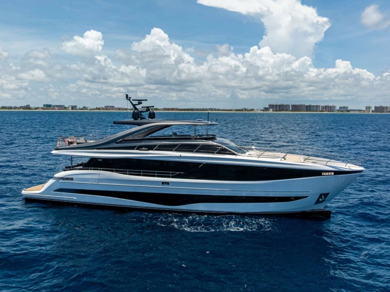 Alquiler de Yate de lujo, con o sin patrón Princess, UK Bahamas