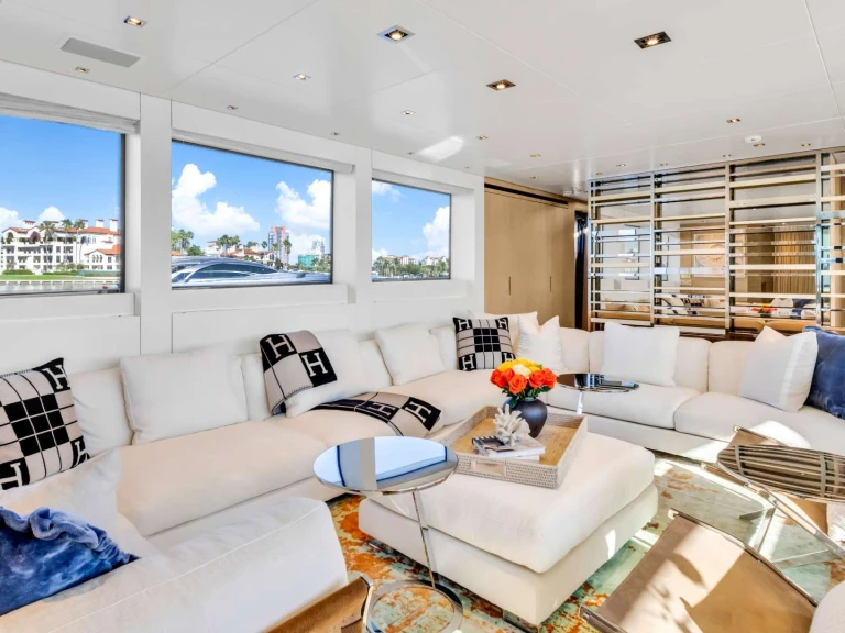 Alquiler de barcos Miami Beach barato de Astonish