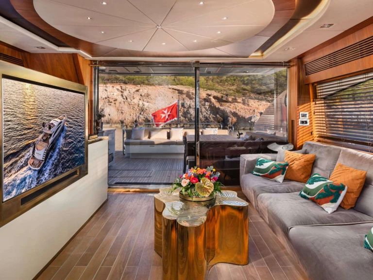 Sunseeker BLADE 6 de alquiler a Atenas