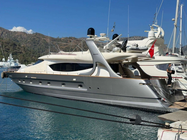 Alquiler de Yate de lujo, con o sin patrón Notika Göcek