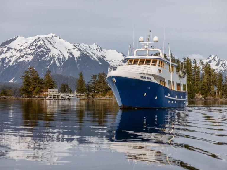 Alquiler de Yate de lujo, con o sin patrón Custom Sitka