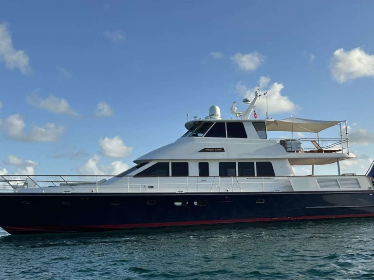 Alquiler de embarcaciones Hunt MAGIC TUTCH enBahamas en Samboat