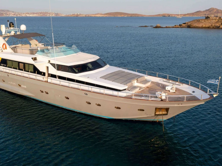 Alquiler Yate de lujo Cantieri di Pisa, Italy con o sin  título de navegación