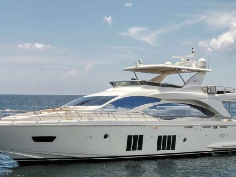 Alquiler de barcos Miami barato de 86  Italian Yacht 