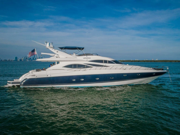 Alquiler Yate de lujo Sunseeker con o sin  título de navegación