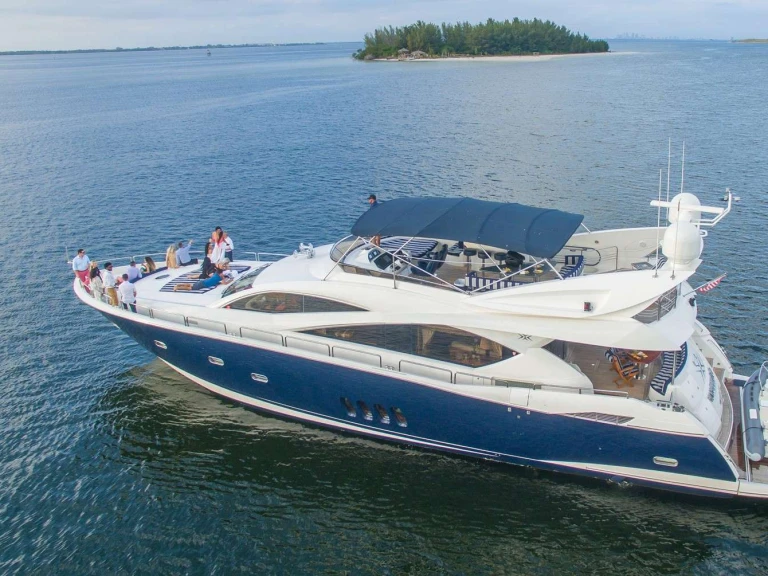 Alquiler Yate de lujo Sunseeker con o sin  título de navegación