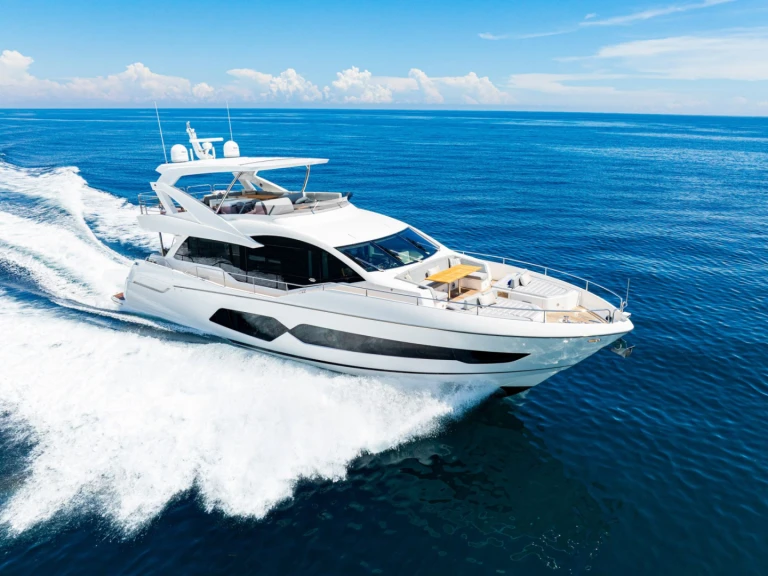 Alquiler Yate de lujo Sunseeker con o sin  título de navegación