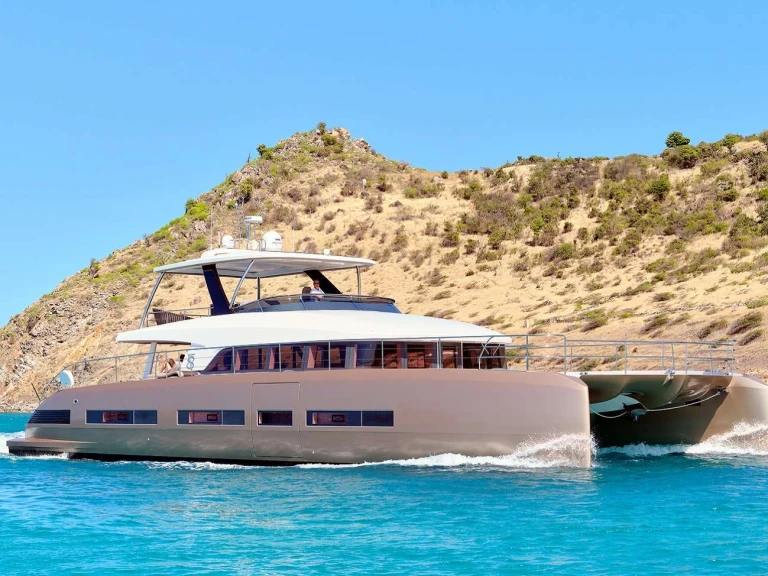 Alquiler de barcos San Martín barato de FRENCHWEST