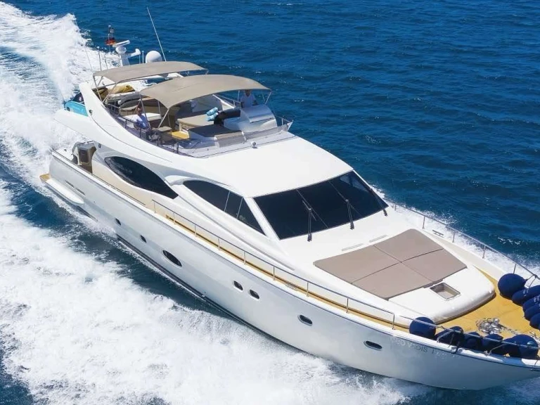 Alquiler Atenas - Ferretti LUNA ROSSA en SamBoat