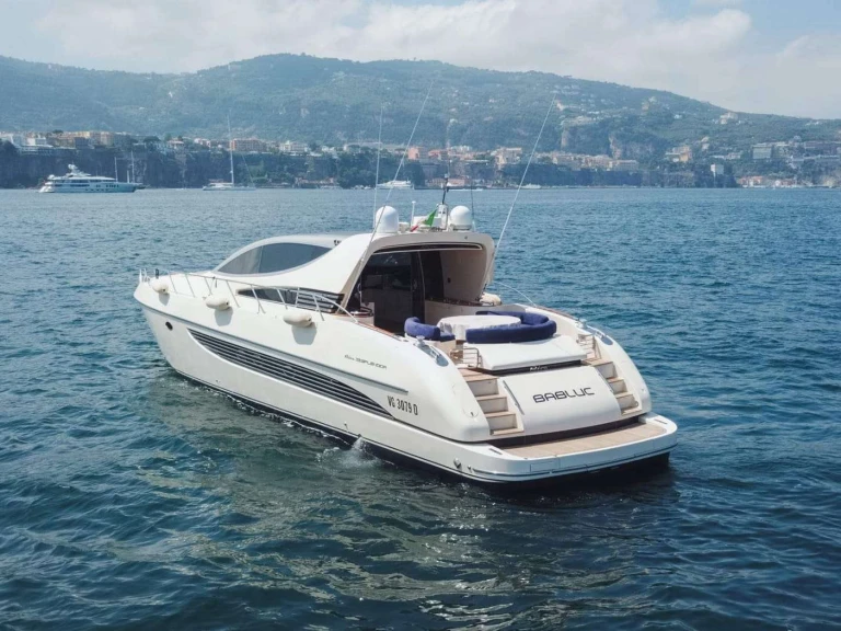 Alquiler de barcos Poltu Quatu barato de BABLUC