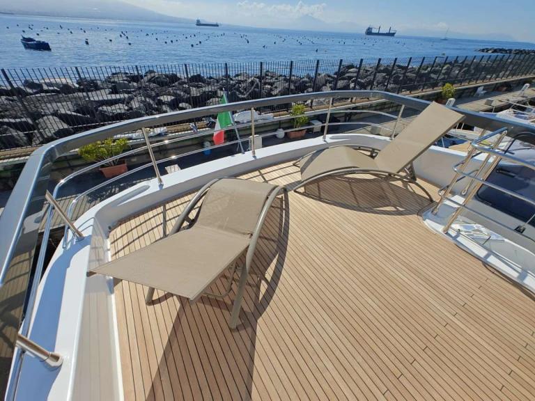 Alquiler Yate de lujo en Nápoles - Azimut ARAGREV 4