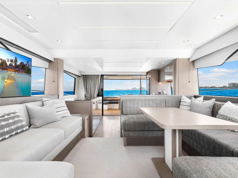 Alquiler de Sunseeker Done Deal en Bahamas