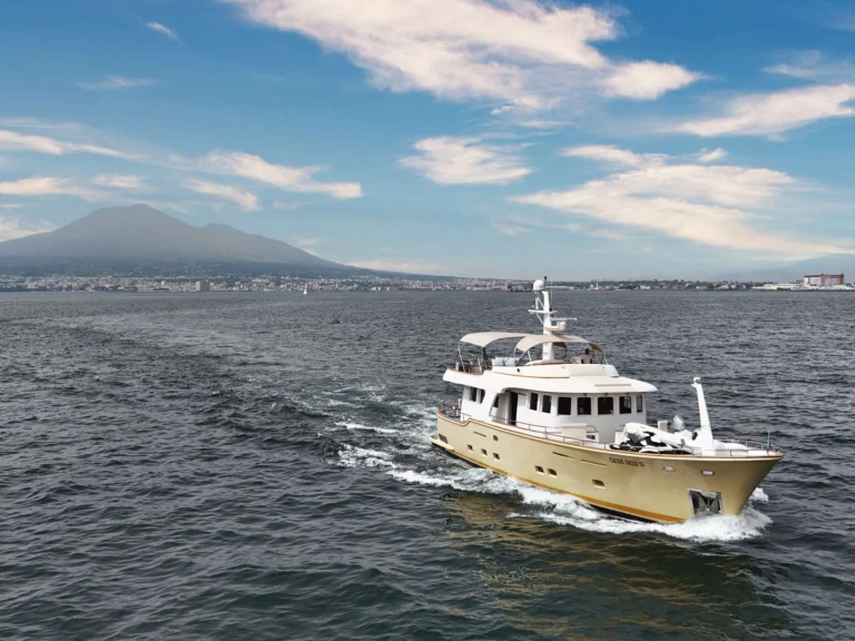 Terranova Yachts AZUR de alquiler a Castellammare di Stabia