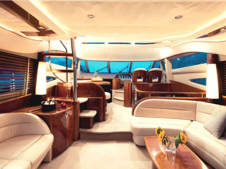 Alquiler de barcos Ionian Islands barato de PRINCESS 61