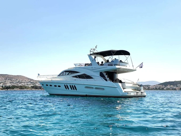 Alquiler de barcos Álimos barato de MAGIKA