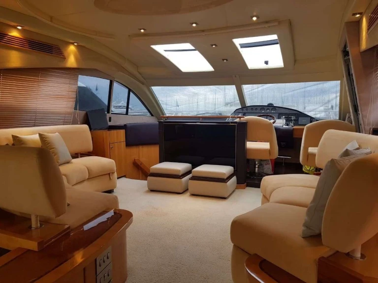 Alquiler Yate de lujo en Álimos - Sealine MAGIKA