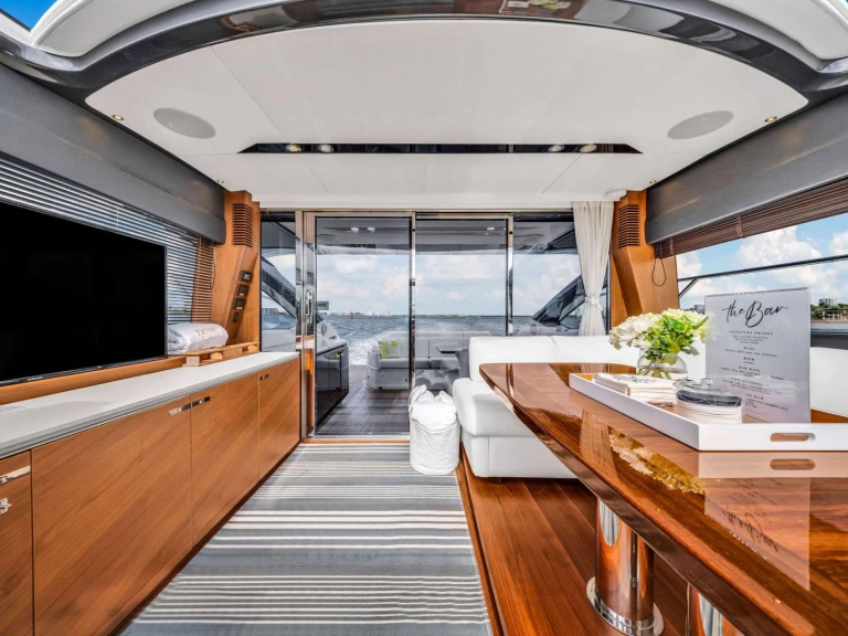 Alquiler de Princess, UK Tatou en Sag Harbor