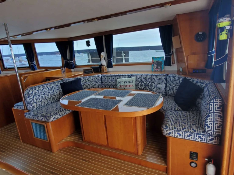 Alquiler de embarcaciones ALLIAURA MAR Pandora enVero Beach en Samboat