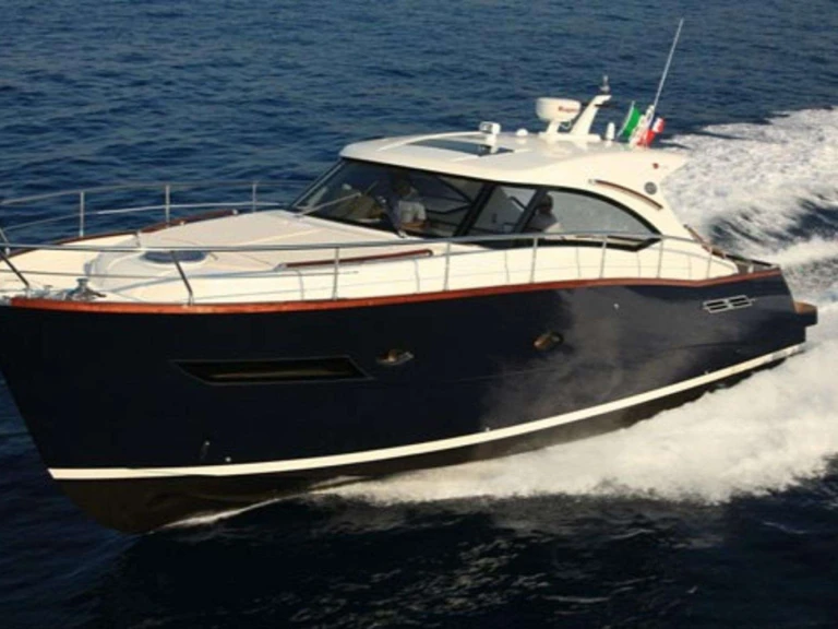 Alquiler de barcos Ciudad Cancún barato de Austin Parker 44