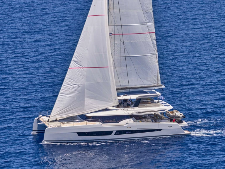 Fountaine Pajot SOL MADININA de alquiler a Atenas