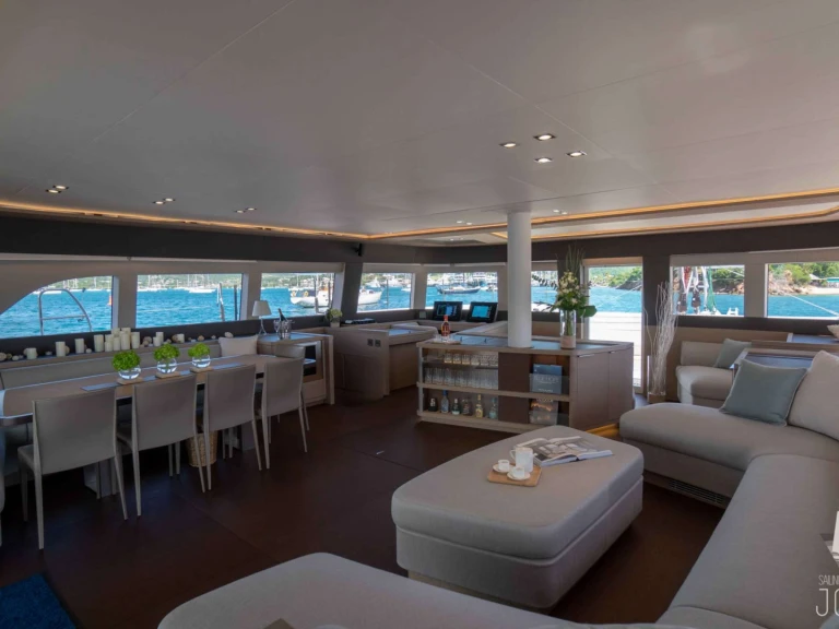Alquiler de embarcaciones Lagoon JOY enProvenza-Alpes-Costa Azul en Samboat