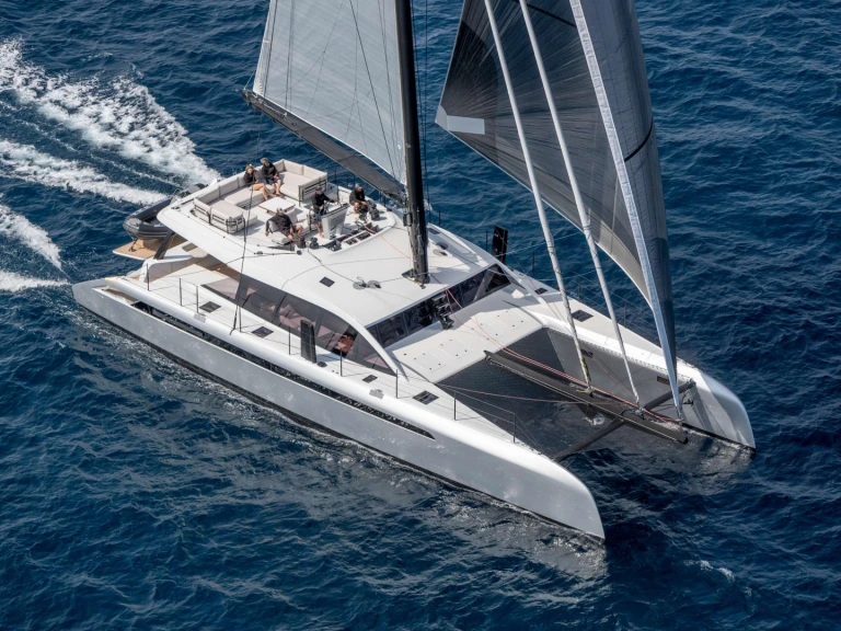 Alquiler de Gunboat WONDERFUL en Córcega