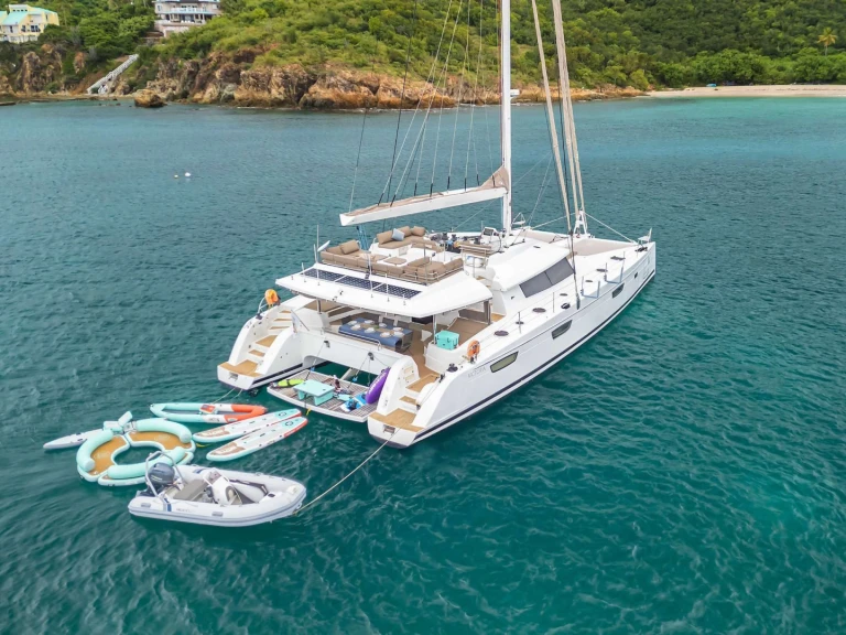 Yate de lujo para alquilar Saint Thomas Island al mejor precio