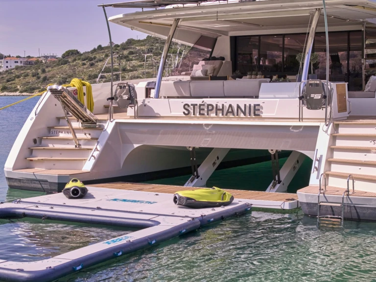 Alquiler Yate de lujo Fountaine Pajot con o sin  título de navegación