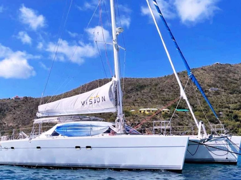 Alquiler Yate de lujo Lagoon con o sin  título de navegación