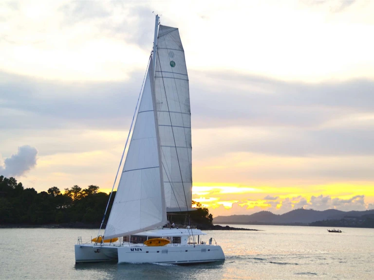 Alquiler de embarcaciones Jeanneau 00SEVEN enPhuket (City) en Samboat