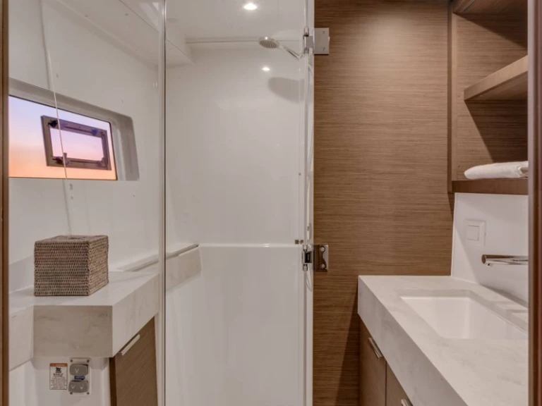 Catamarán para alquilar Bonifacio al mejor precio
