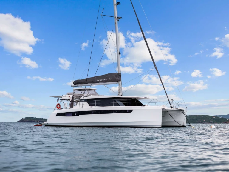 Leopard SOMMER de alquiler a Saint Thomas Island