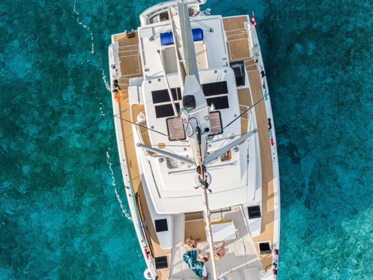 Alquiler de Bali M LEGACY en Nassau