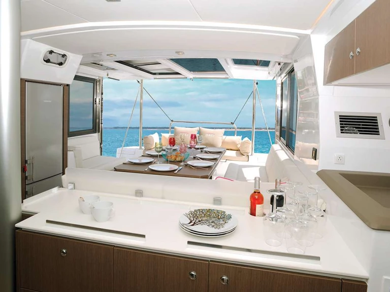 Alquiler de embarcaciones Bali SUMMERTIME enProcida en Samboat