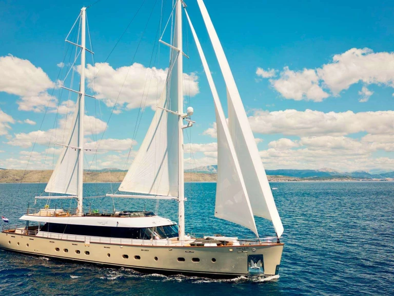 Alquiler de embarcaciones Custom MARALLURE enSplit en Samboat