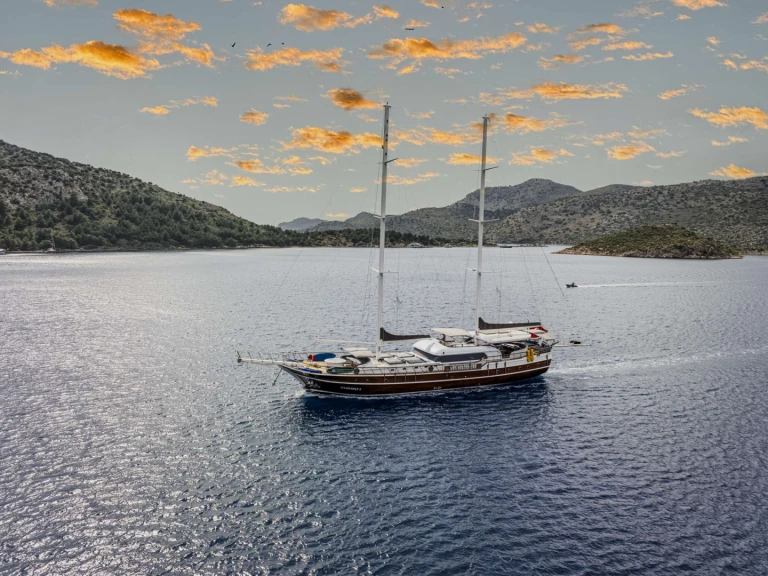 Alquiler de barcos Marmaris barato de Kaan Ayaz