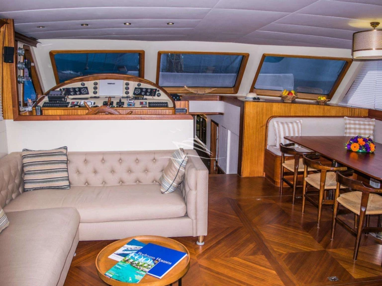 Alquiler de Mastori Yachts, Bodrum Papa Joe en El Pireo