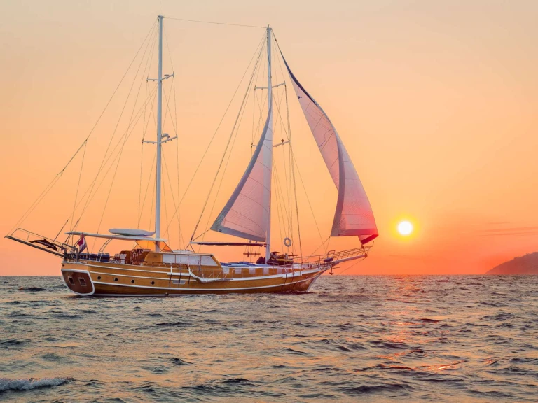 Alquiler de barcos Croacia barato de Anđeo