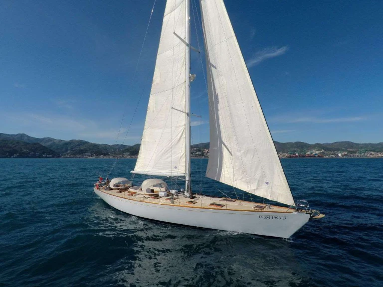 Alquiler de embarcaciones Sangermani QUARTA SANTA MARIA enNápoles en Samboat