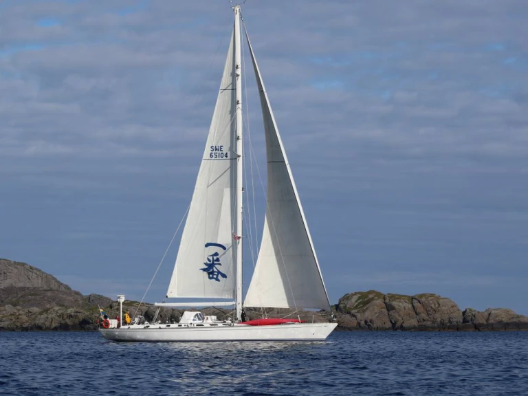 Alquiler Yate de lujo Nautor Swan con o sin  título de navegación