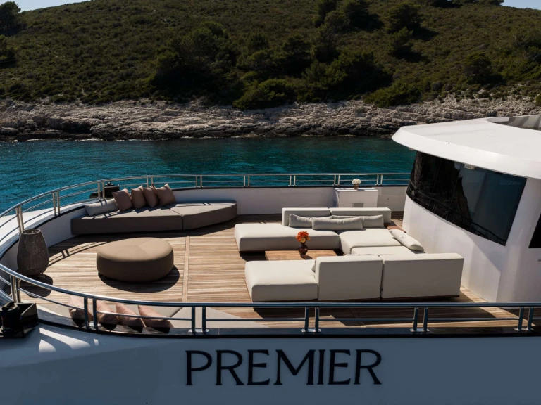 Alquiler de embarcaciones Custom Premier enSplit en Samboat