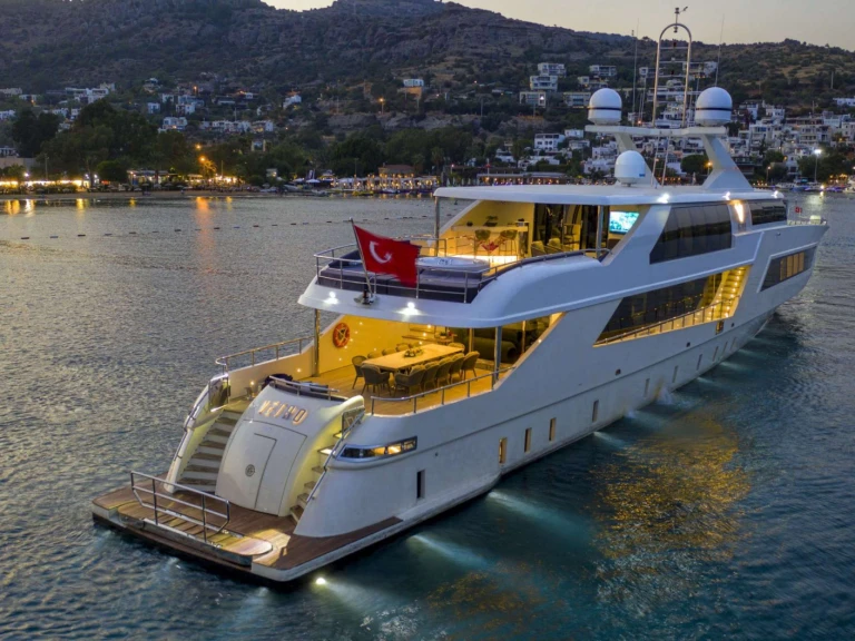 Alquiler de Yate de lujo, con o sin patrón Custom Turquía