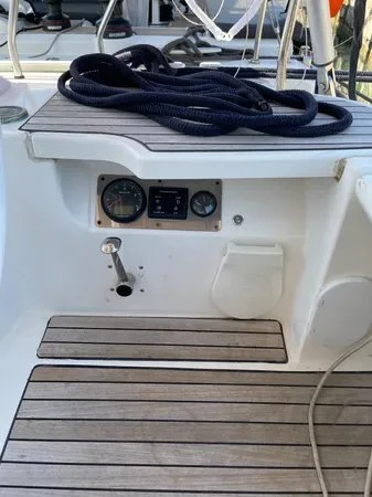 Alquiler de barcos Cos barato de Cruiser 51